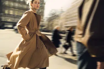 Max Mara驼色大衣：穿出季节的优雅质感