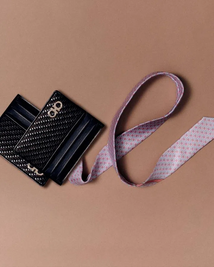 图：Ferragamo