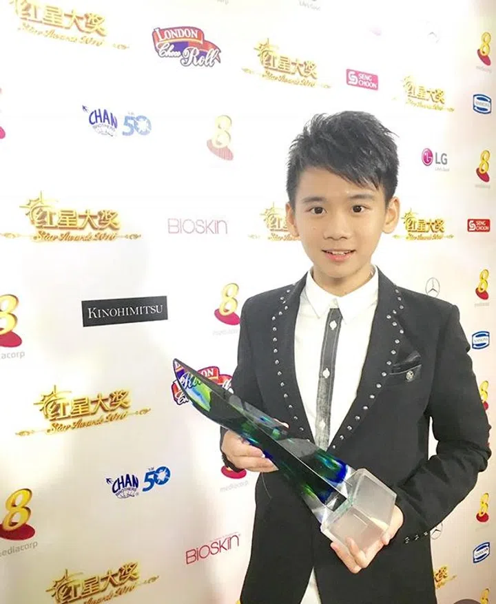 张值豪 童年照 小时候