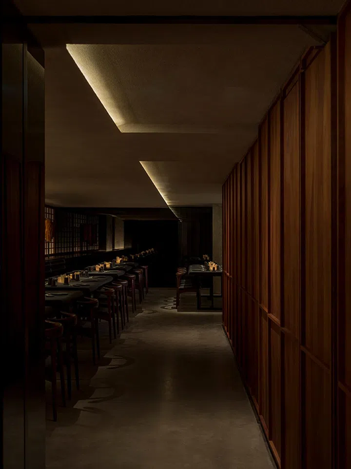 Saint Laurent Rive Droite Sushi Park