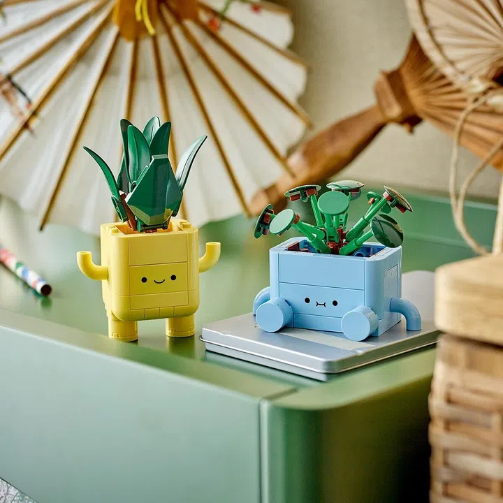 LEGO Botanicals 10349 Happy Plants (217 Pieces)