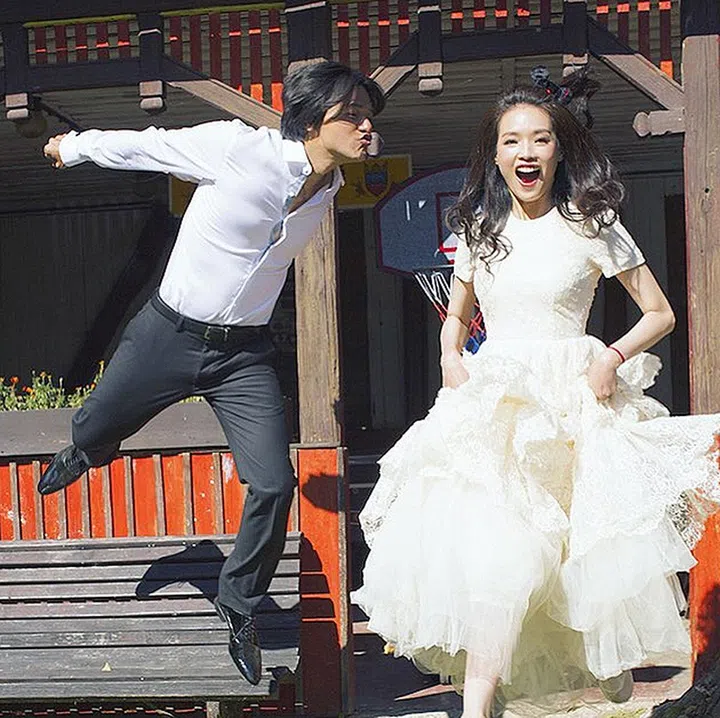 冯德伦 & 舒淇 婚照