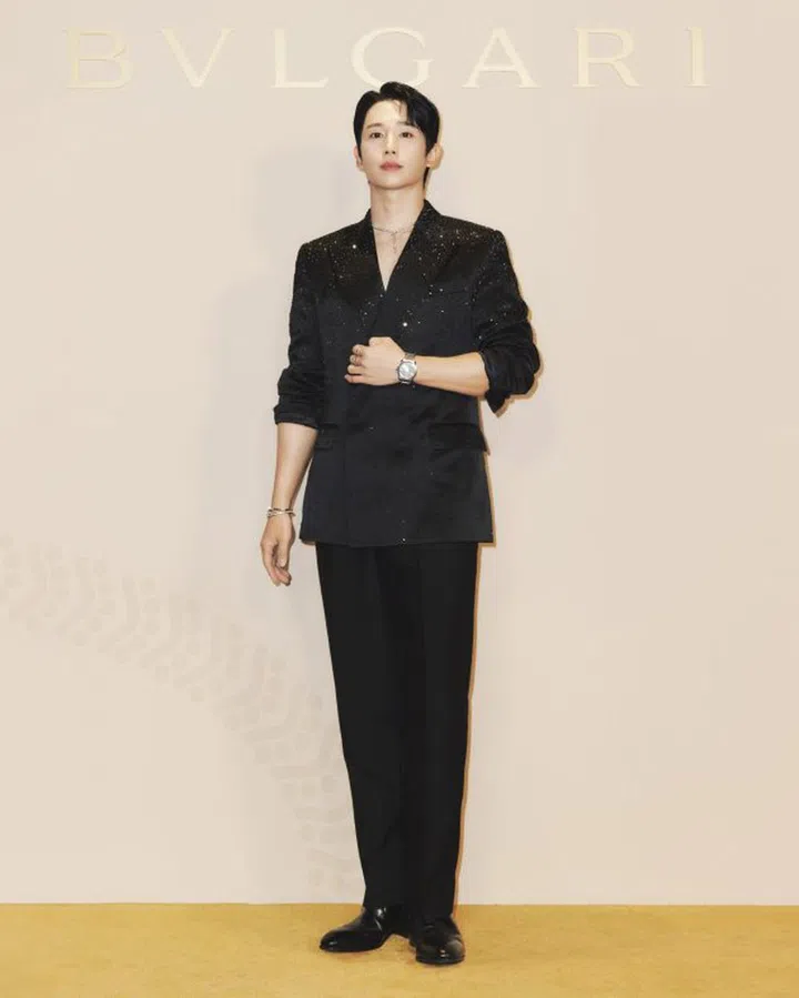 丁海寅（Jung Hae-in）图：Bvlgari提供