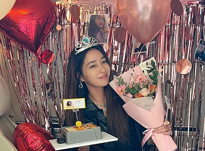 Lee Min-jung 李珉廷