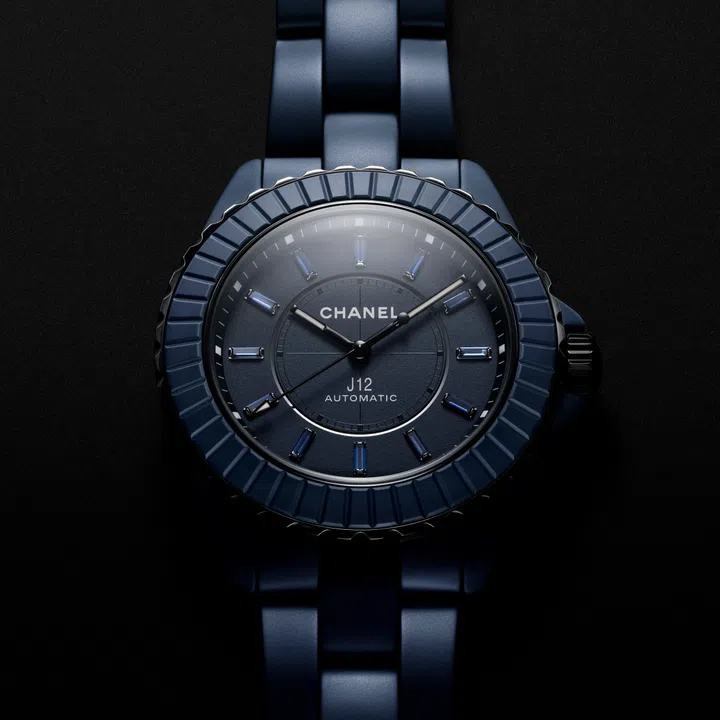 Chanel J12 Bleu腕表