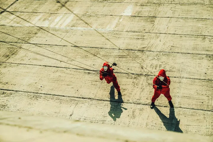 Money Heist korea 韩版 纸房子