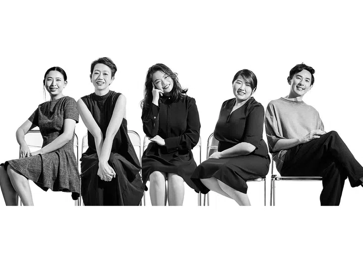 左起:Eos Ong,Wendy Lee,Kang Boon Jing,Peggy Chua,Dr.Suen Chun Hui 左起:Zara 连身裙 $119, $89.90,  $89.90,  $89.90, Zara t-shirt $59.90, 长裤 $75.90