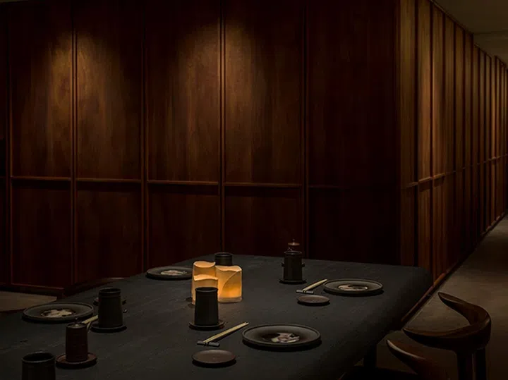 Saint Laurent Rive Droite Sushi Park