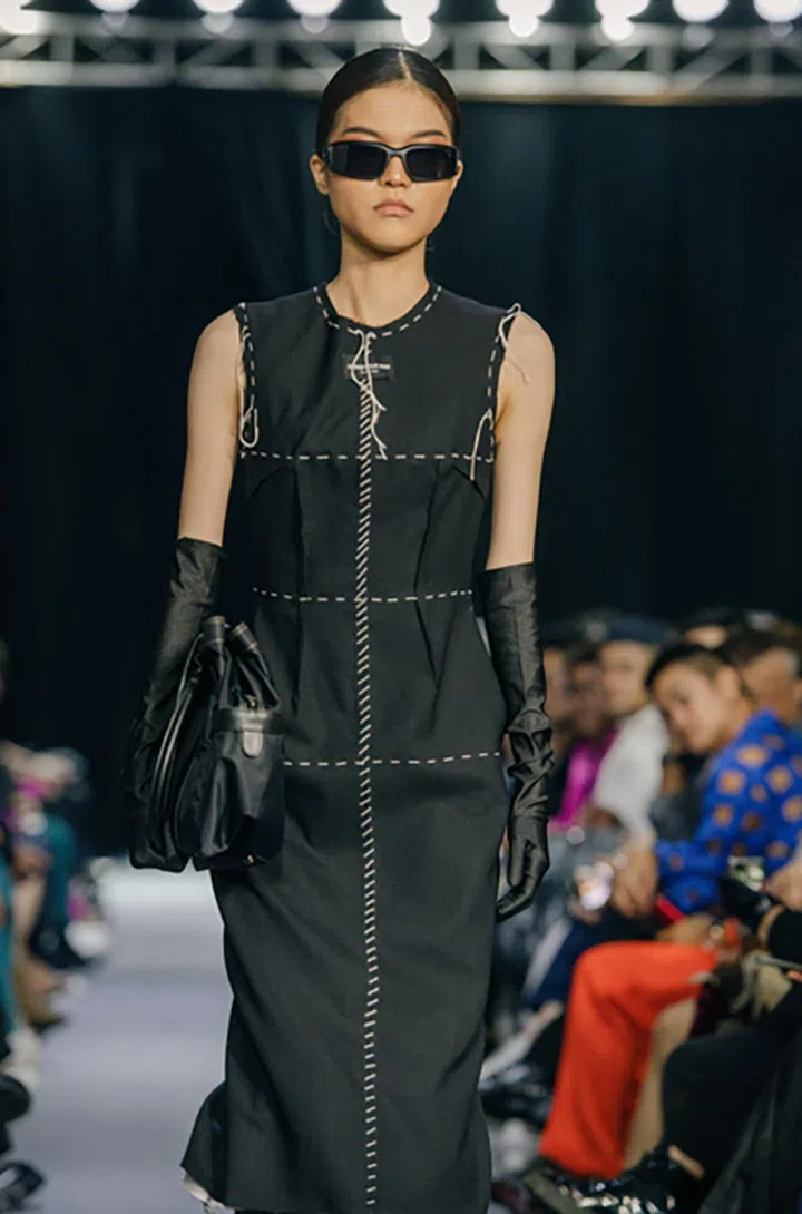 Menghour Pan cambodia fashion designer 柬埔寨服装设计师