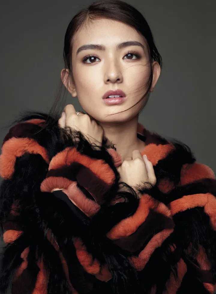  singapore celeb , nuyou cover story ， hong ling , 洪凌