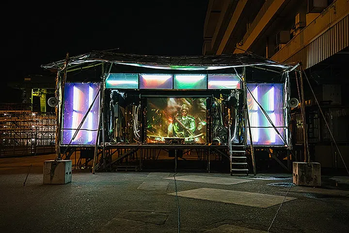 本地艺术家Ming Wong打造的公共 装置艺术《Wayang Spaceship》