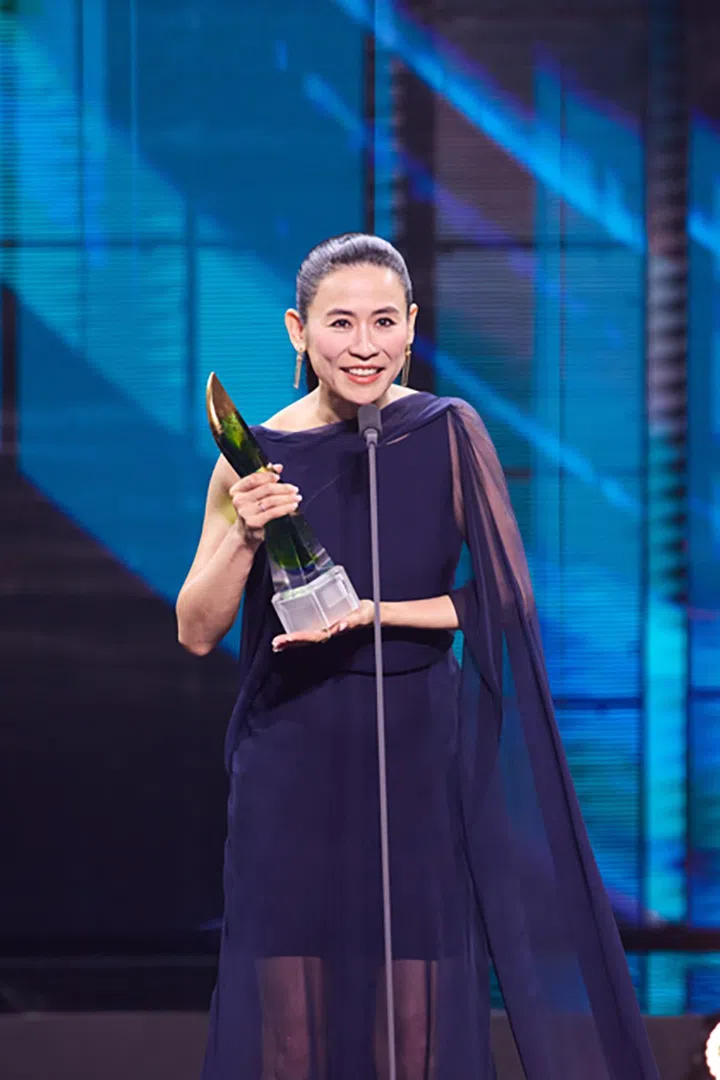 香港演员宣萱今年首次入围即夺下“最佳女主角”