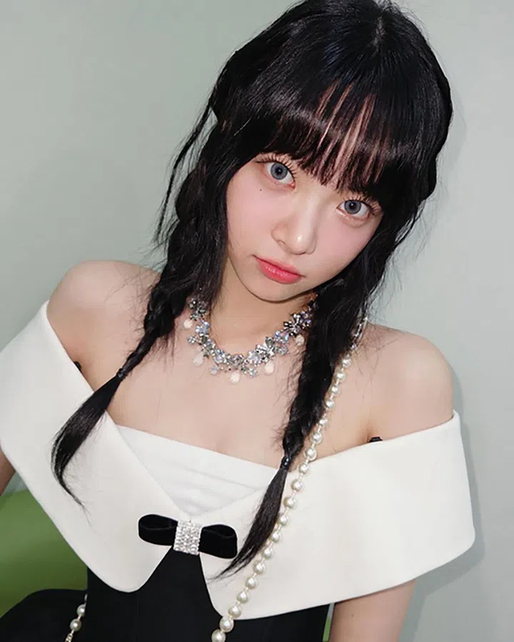 HONG EUNCHAE 洪恩采 SHUSHU/TONG