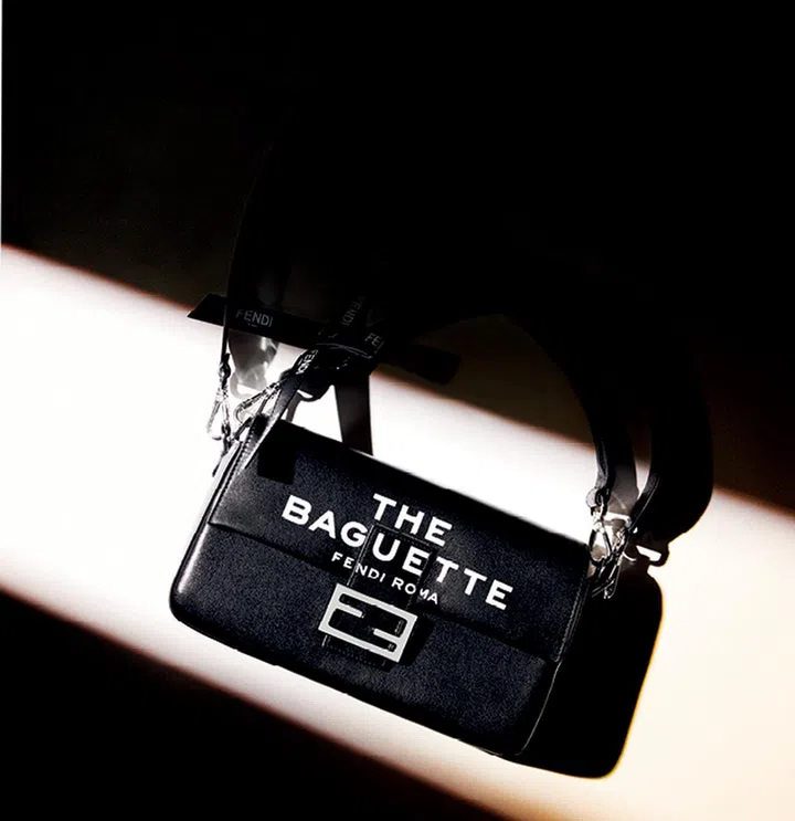 Fendi by Marc Jacobs Baguette 皮革手提肩袋 $4,980