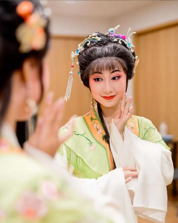 在新加坡华族文化中心的演出造型