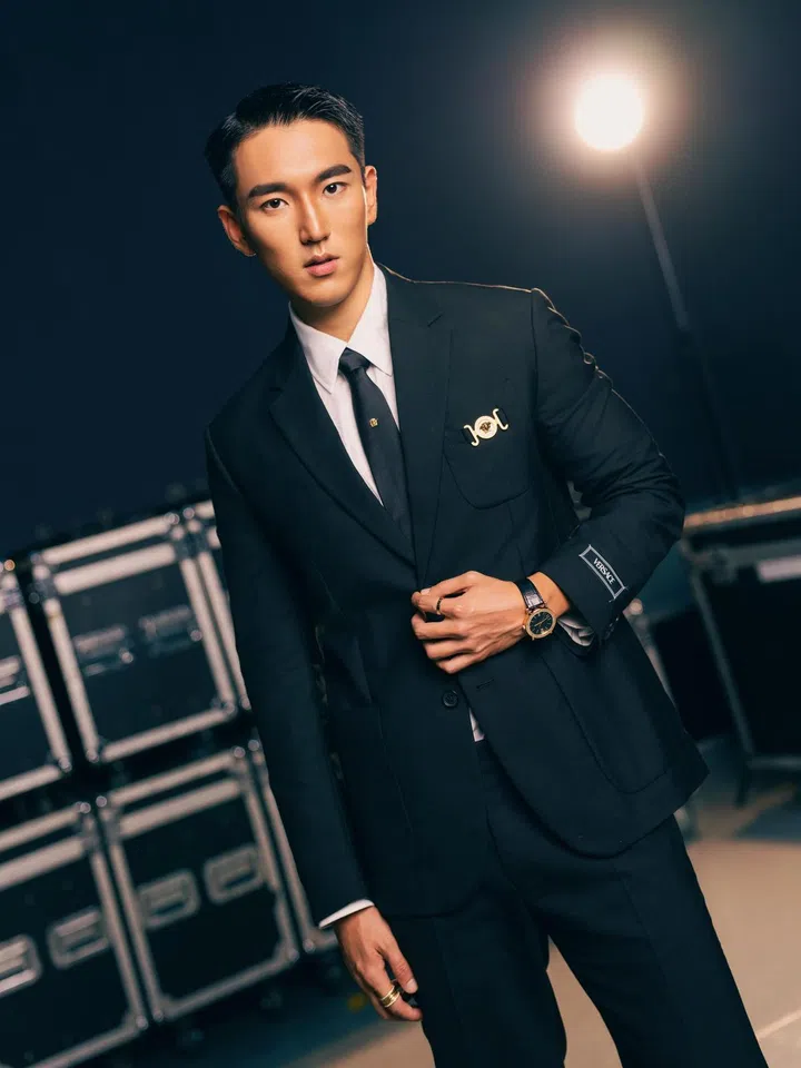 翟思铭 Zhai Siming（图：Versace提供）