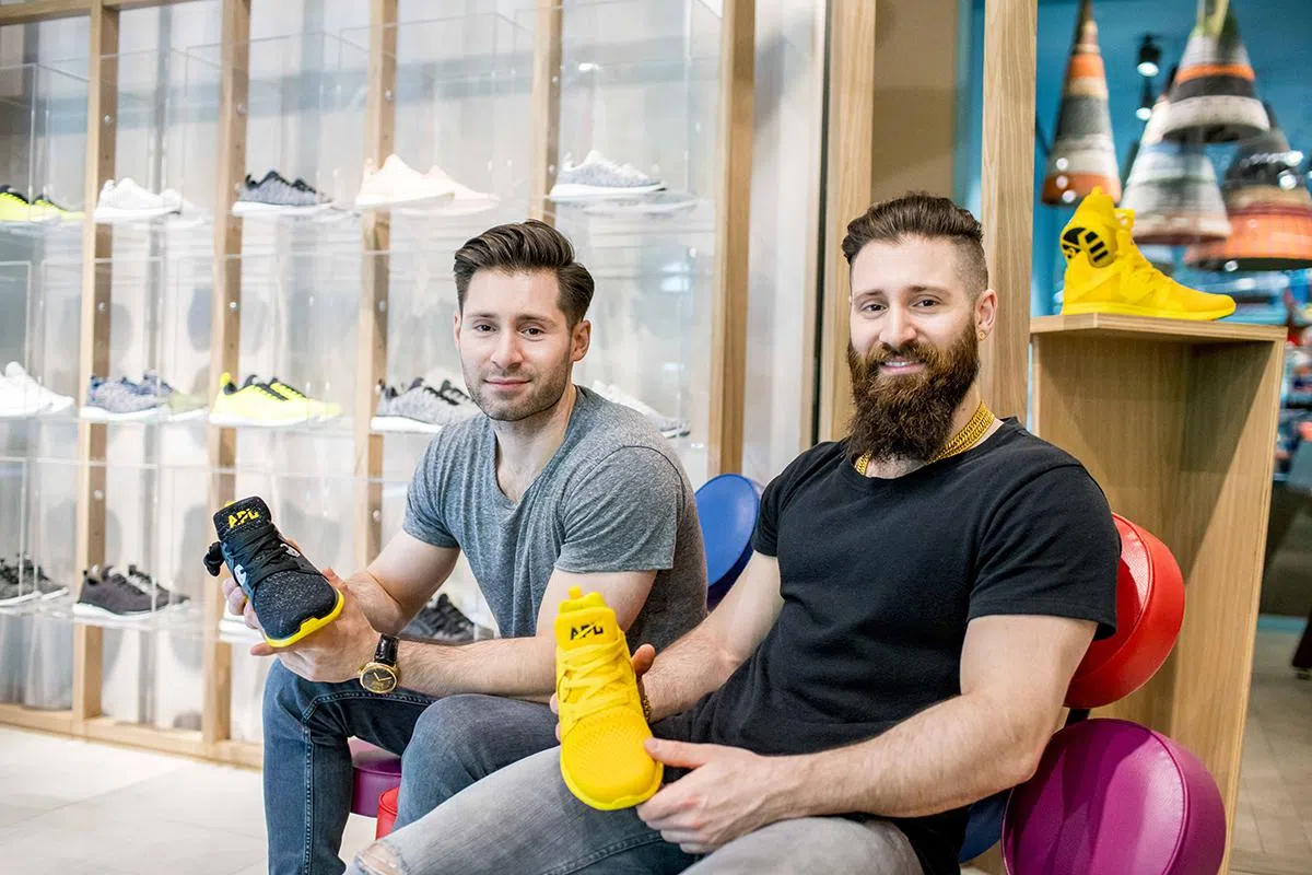 左Ryan Goldston / 右Adam Goldston (图Pedder On Scotts)