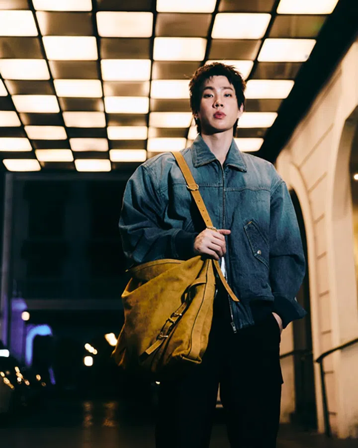 Off Jumpol（图 Givenchy）