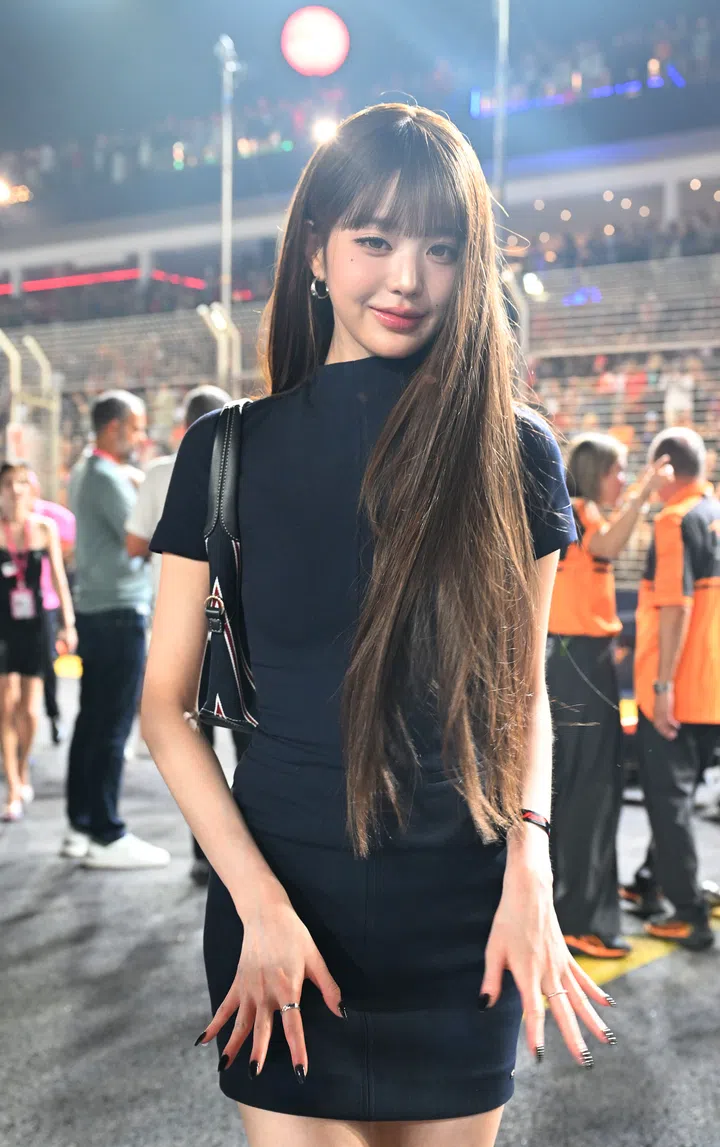 SINGAPORE, SINGAPORE - OCTOBER 11: Jang Won-young on the grid during the F1 Grand Prix of Singapore at Marina Bay Street Circuit on October 11, 2026 in Singapore, Singapore. (Photo by Mark Sutton - Formula 1/Formula 1 via Getty Images)