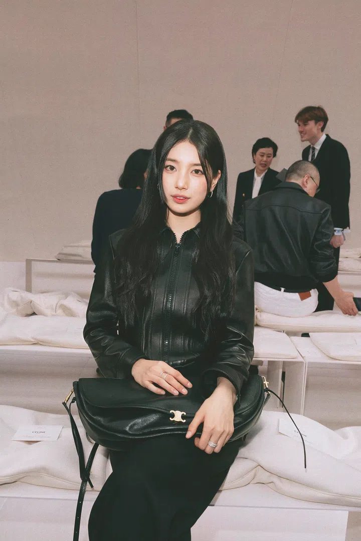 裴秀智（Suzy Bae）出席Celine 2026年冬季大秀
