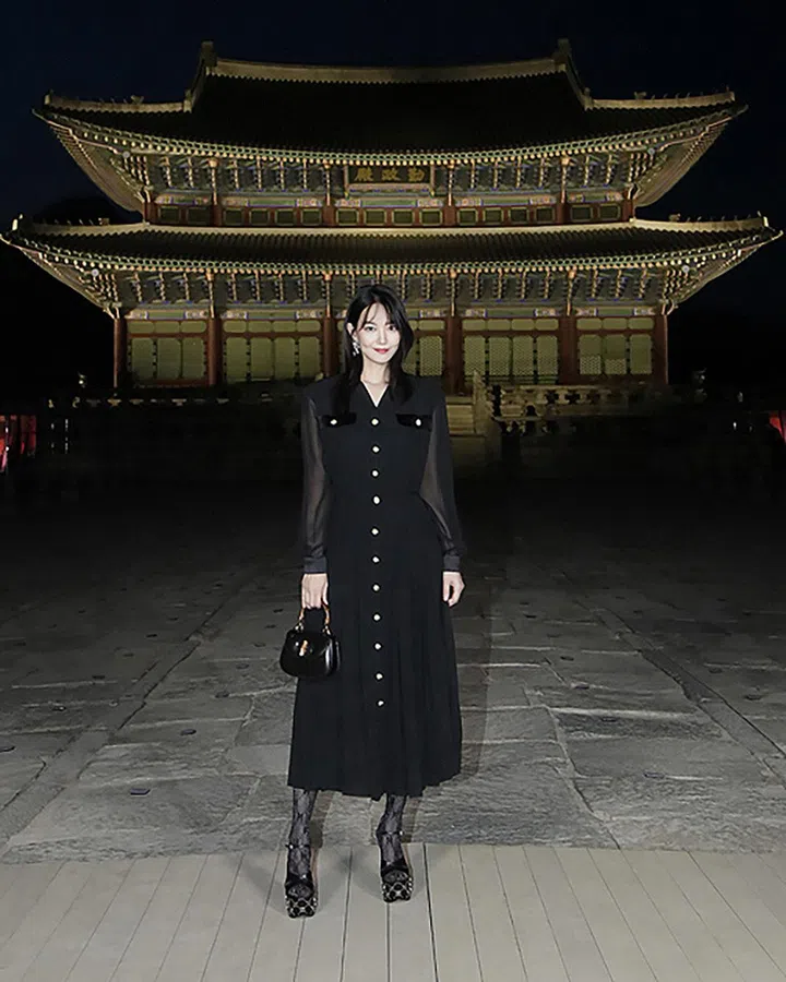 SEOUL, SOUTH KOREA - MAY 16: Shin Mina attends the Gucci Seoul Cruise 2024 fashion show at Gyeongbokgung Palace on May 16, 2023 in Seoul, South Korea. (Photo by Han Myung-Gu/Getty Images for Gucci)