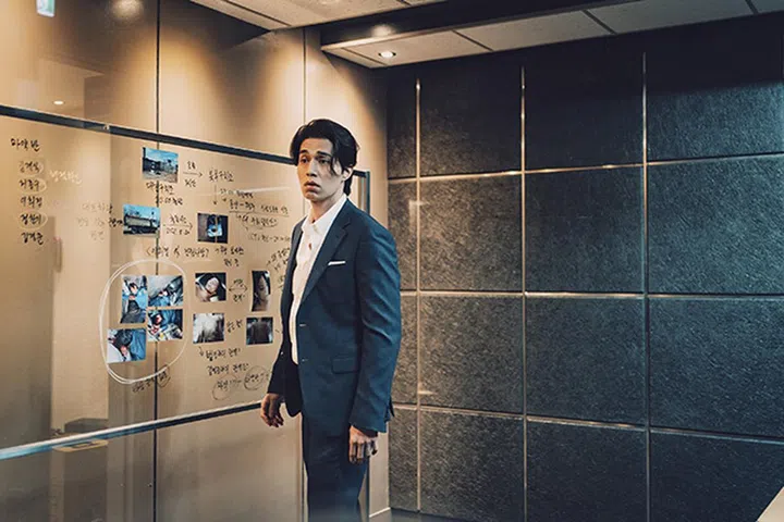 李栋旭 Bad and Crazy Lee Dong Wook
