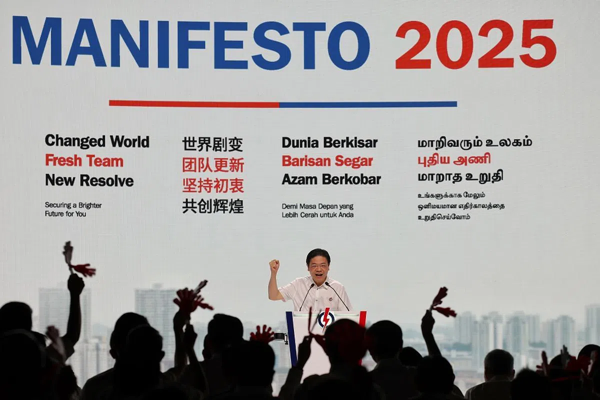 人民行动党秘书长黄循财总理在结束演讲前，带领与会者高喊“Majulah PAP! Majulah Singapura!”（前进吧，人民行动党！前进吧，新加坡！）口号。（海峡时报）