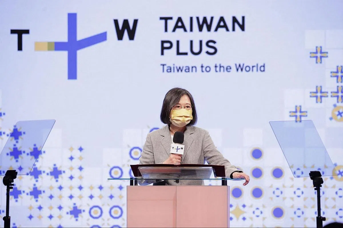 蔡英文在Taiwan+开播仪式上致辞。（法新社）