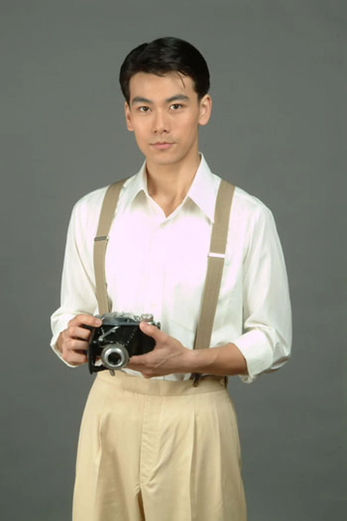  《小娘惹》中饰演日本摄影师山本洋介 