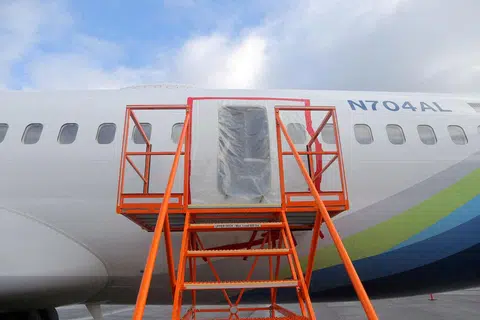 美国阿拉斯加航空发现旗下多架波音737 Max 9客机有螺栓松动的问题。（路透社）