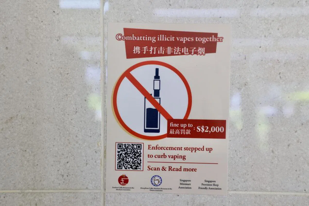 在本地，购买、持有或使用电子烟属于非法行为。（联合早报）