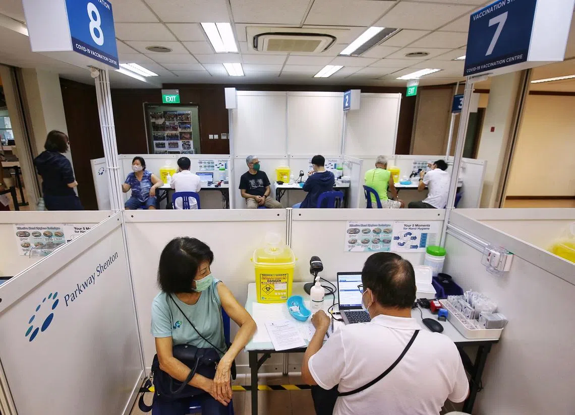 设在武吉知马民众俱乐部的接种中心。（联合早报）