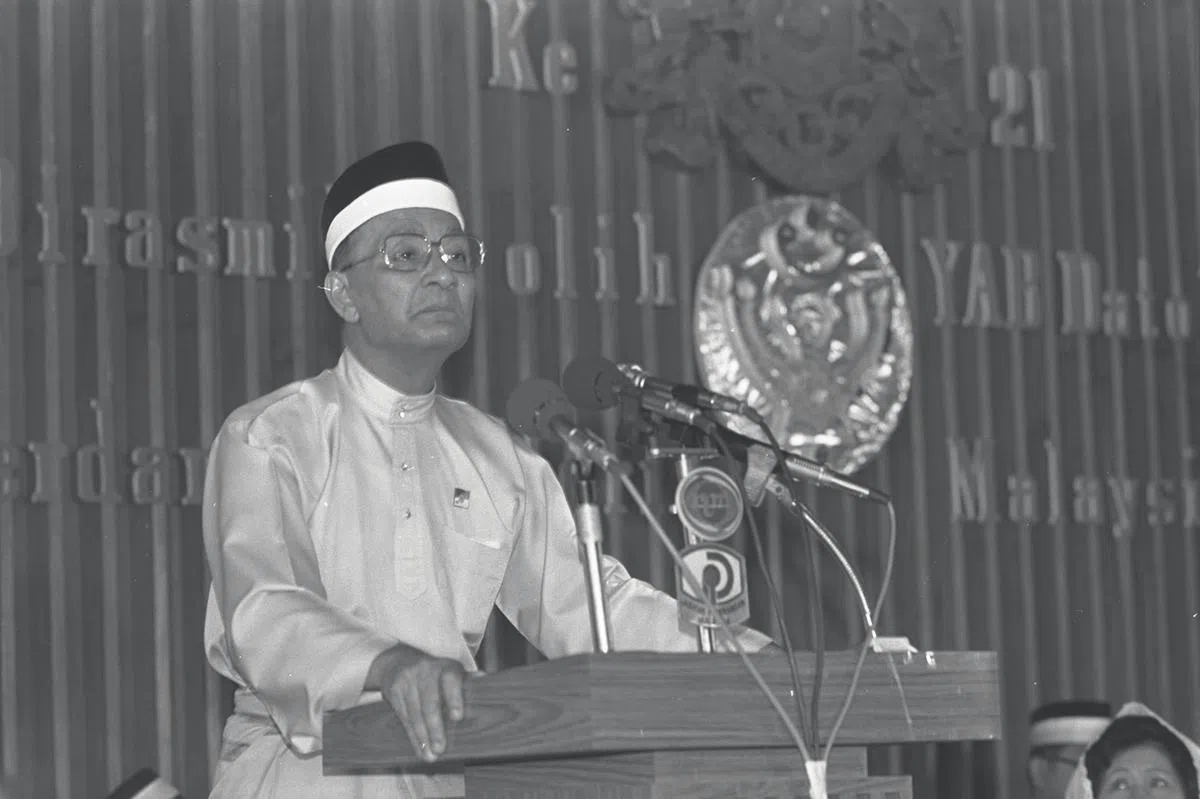  马来西亚第三任首相胡先翁（Hussein Onn）。（海峡时报） 