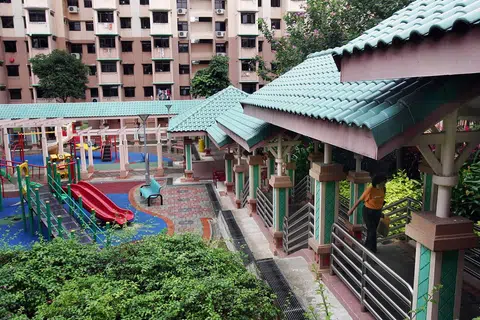 有了它，就能免去一些日晒雨淋。（海峡时报）