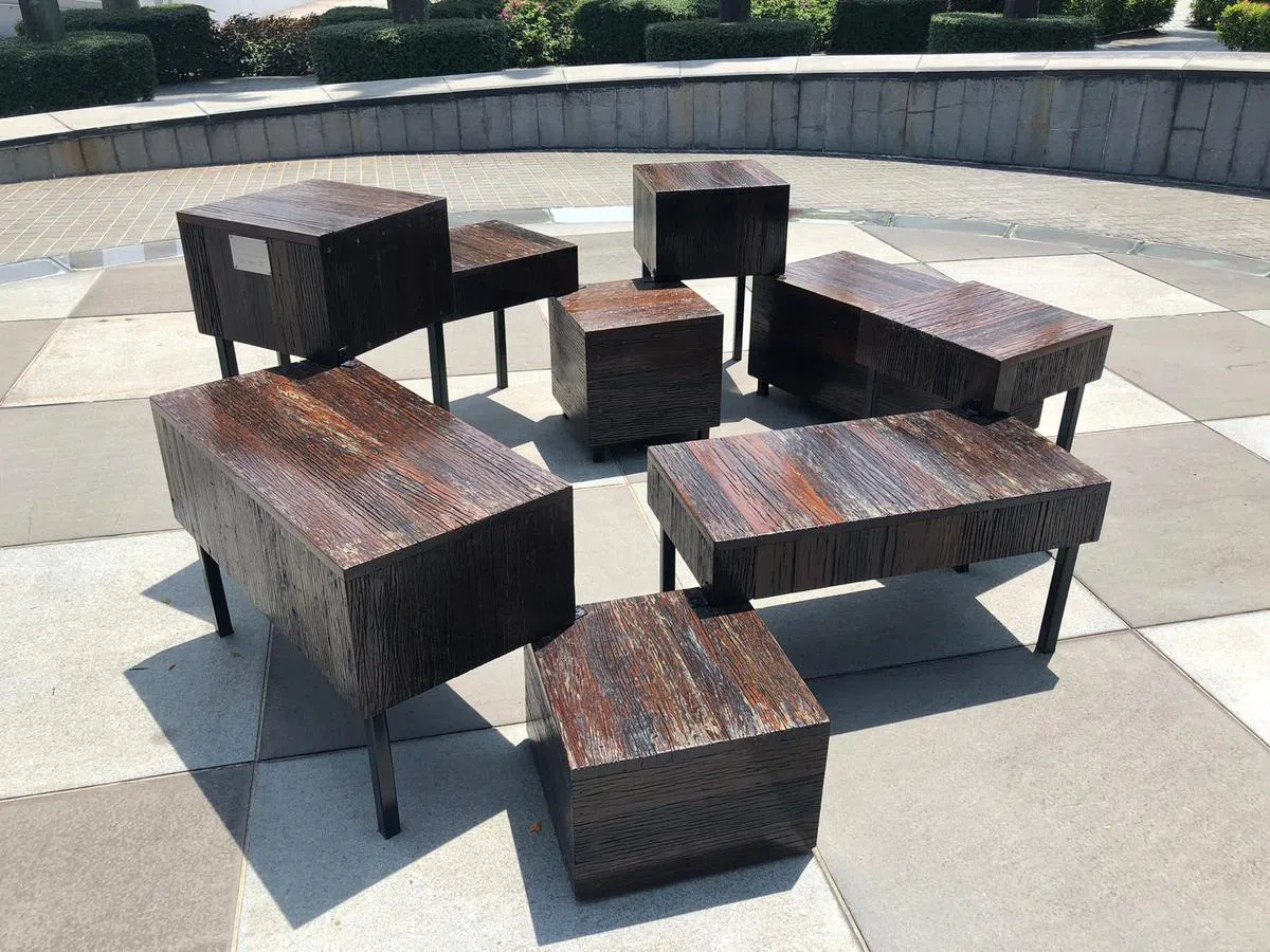  BRIDGING BENCH（戴筠懿摄） 