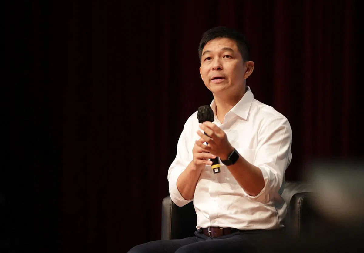 陈川仁与钟丽慧爆出婚外情，双双请辞人民行动党。（海峡时报）