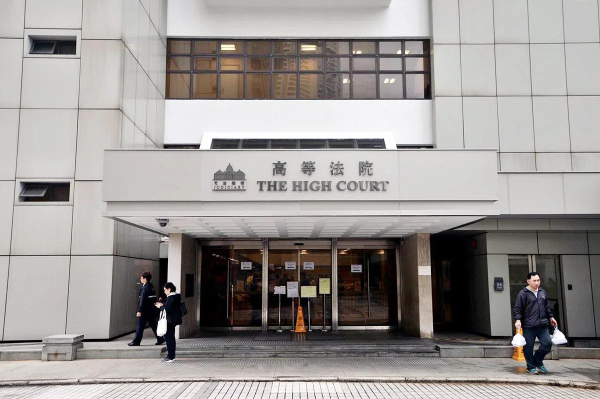  香港高院宣判《禁蒙面法》违宪。（星岛日报） 
