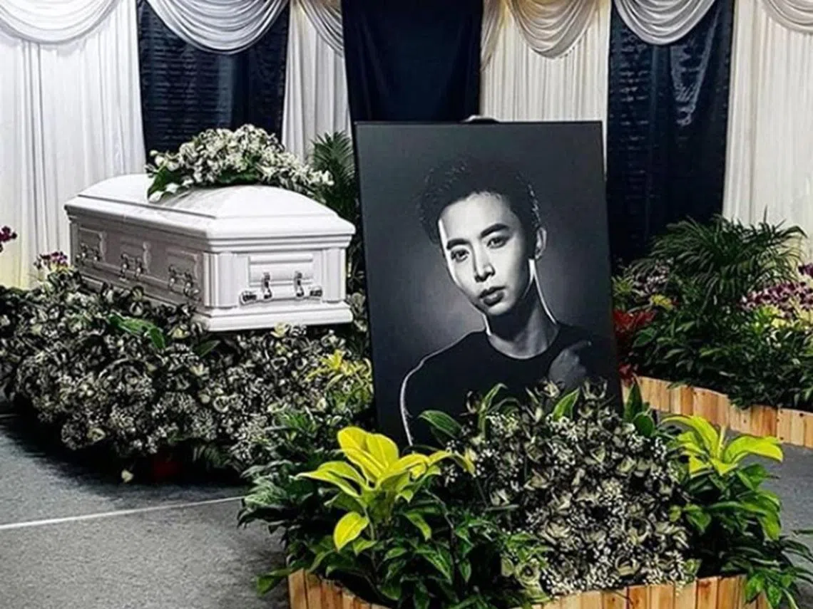 冯伟衷的灵堂布置简单，却庄严肃穆。（午言媒体 Instagram）