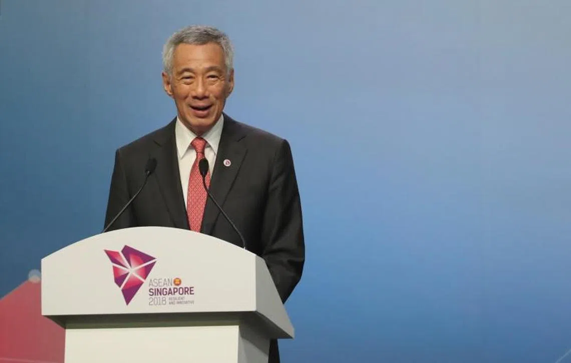 李显龙总理在今年的亚细安峰会上致辞。（联合早报档案照）