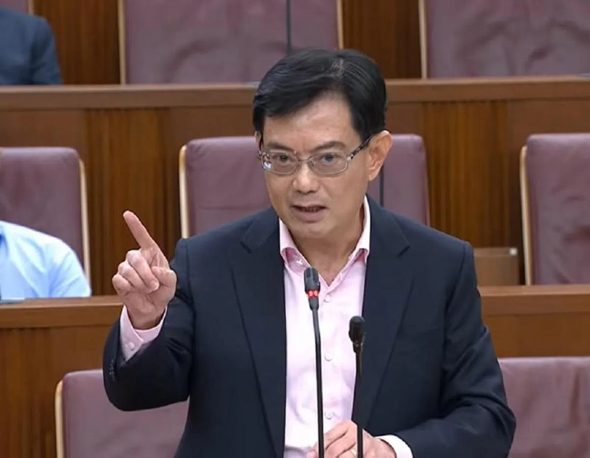  副总理兼财政部长王瑞杰。（国会视频截图） 