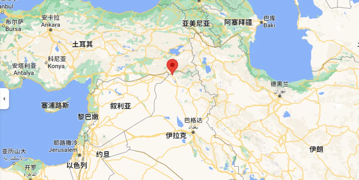 红点的位置就是扎胡。（谷歌地图）