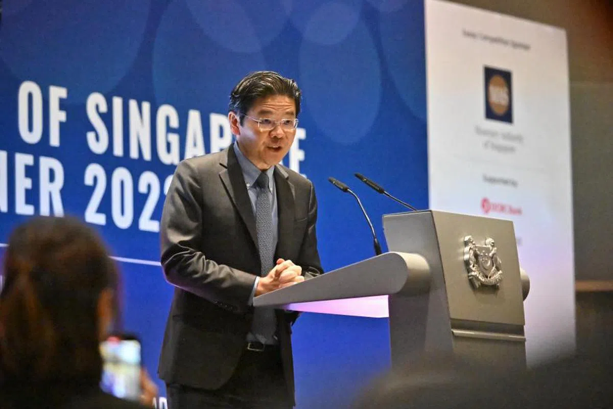 黄循财说，政府未来可能出资提供“数额适当”的补助金，为非自愿失业的员工提供支持。（海峡时报）