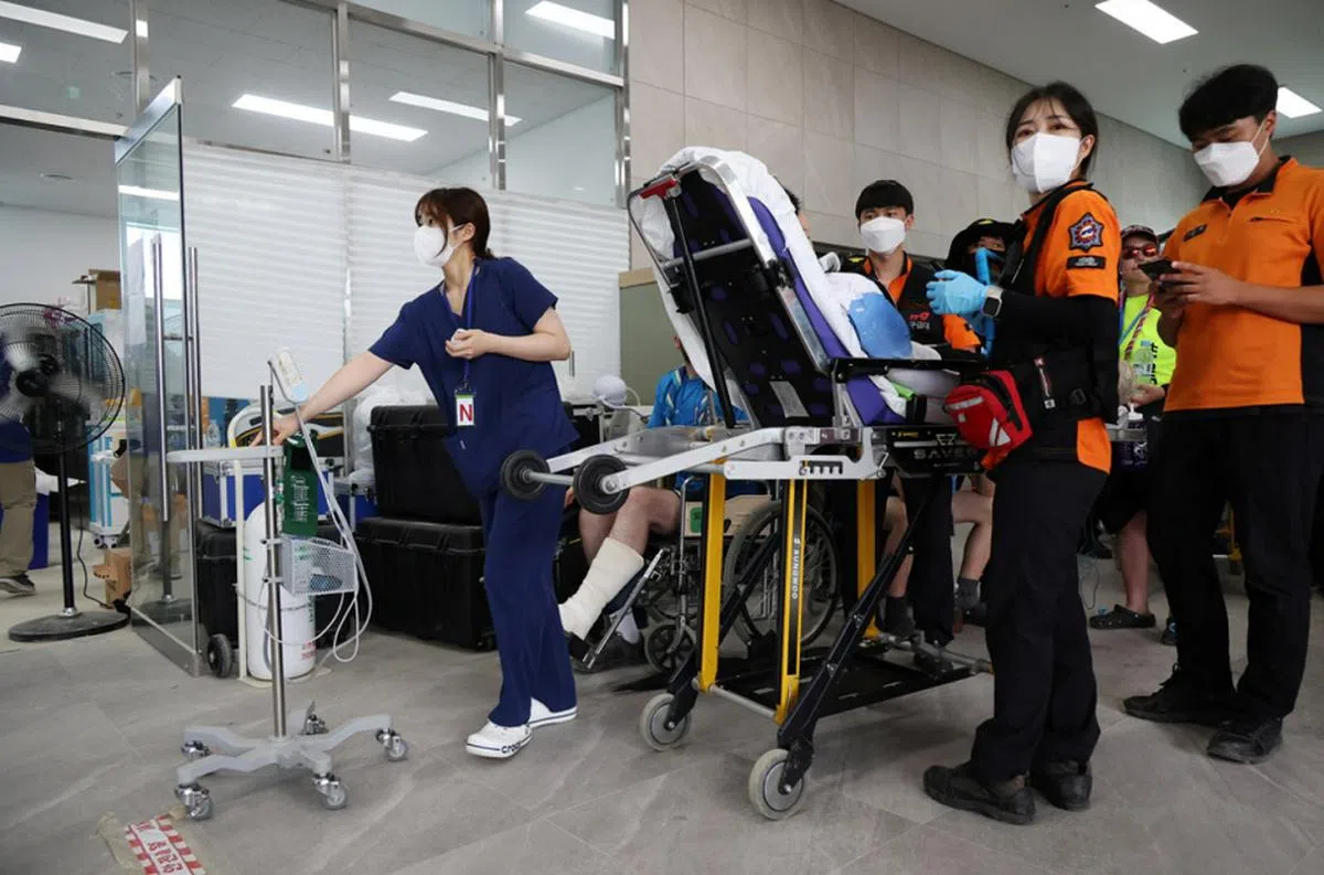 活动首三天有超过千名童军因中暑和皮疹，送往医院治疗。（路透社）