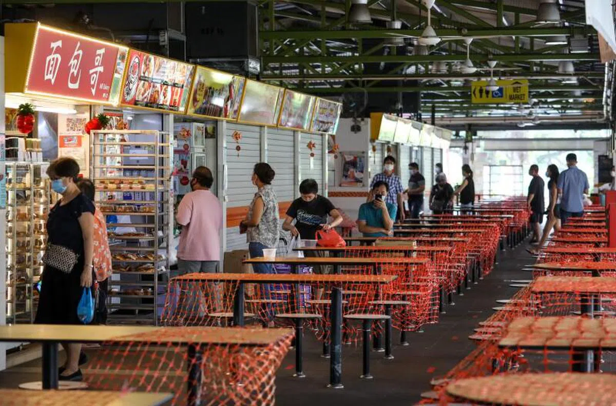  红山景第115座巴刹与熟食中心6月13日出现感染群后，立即关闭至6月27日才重开，并于本月25日脱离感染群名单。（联合晚报） 