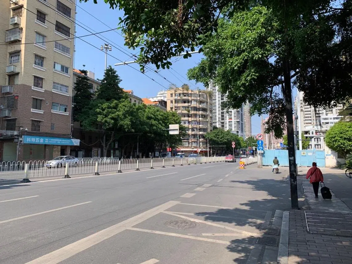 春节期间空荡荡的广州街道。（卢凌之摄）