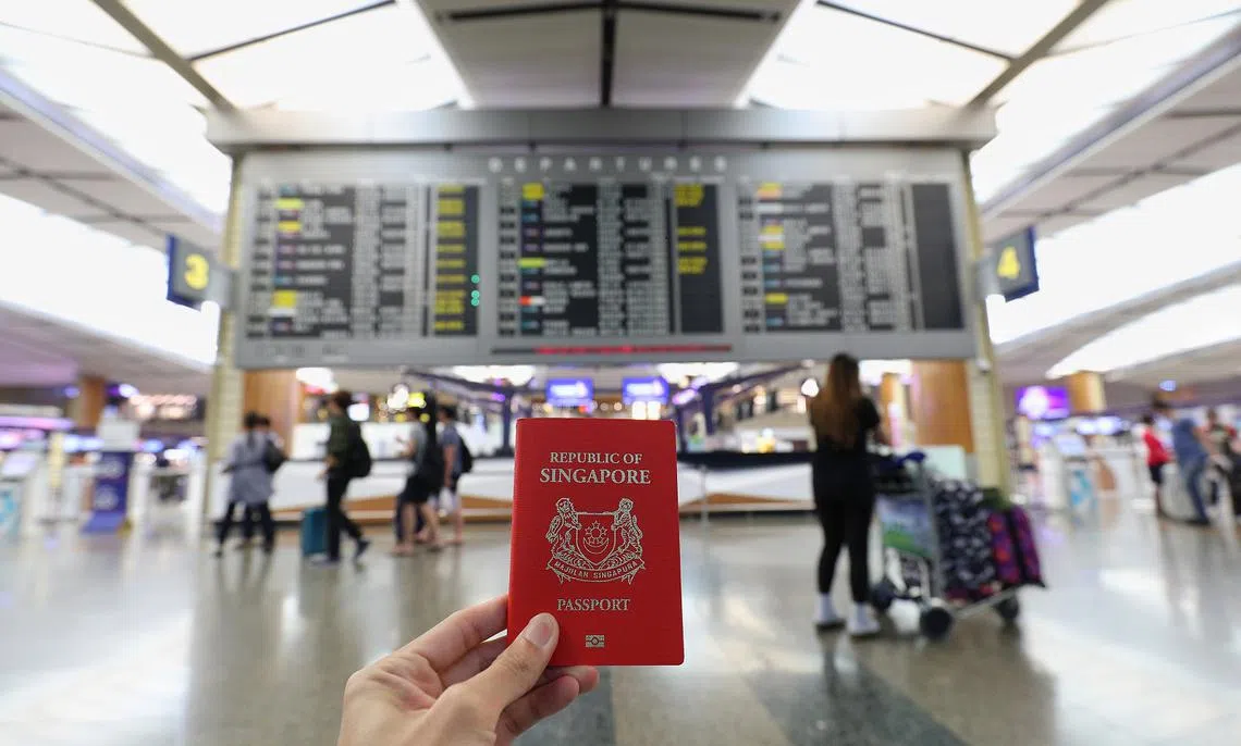 新加坡护照打败德国护照成为全世界最“强大”（powerful）的护照。（互联网）