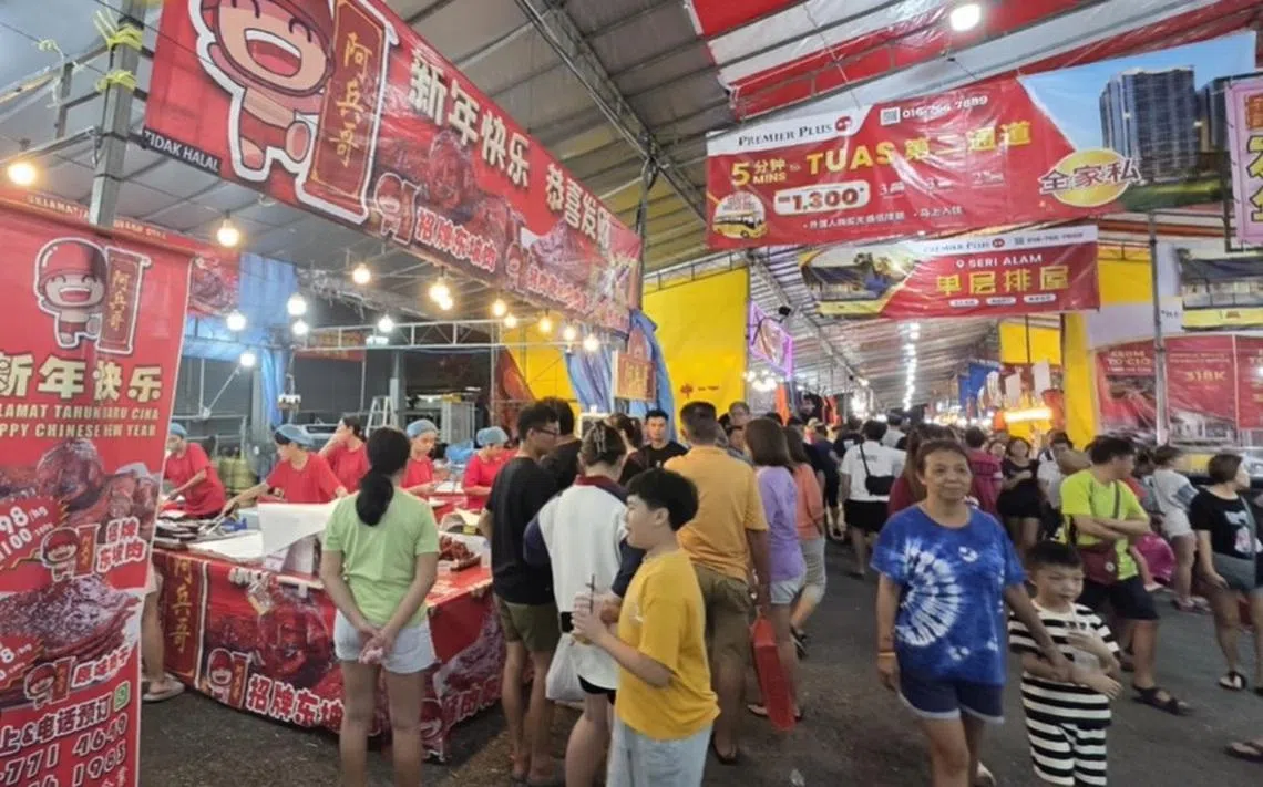 柔佛再也年货城向来是新山人潮最旺的地点。