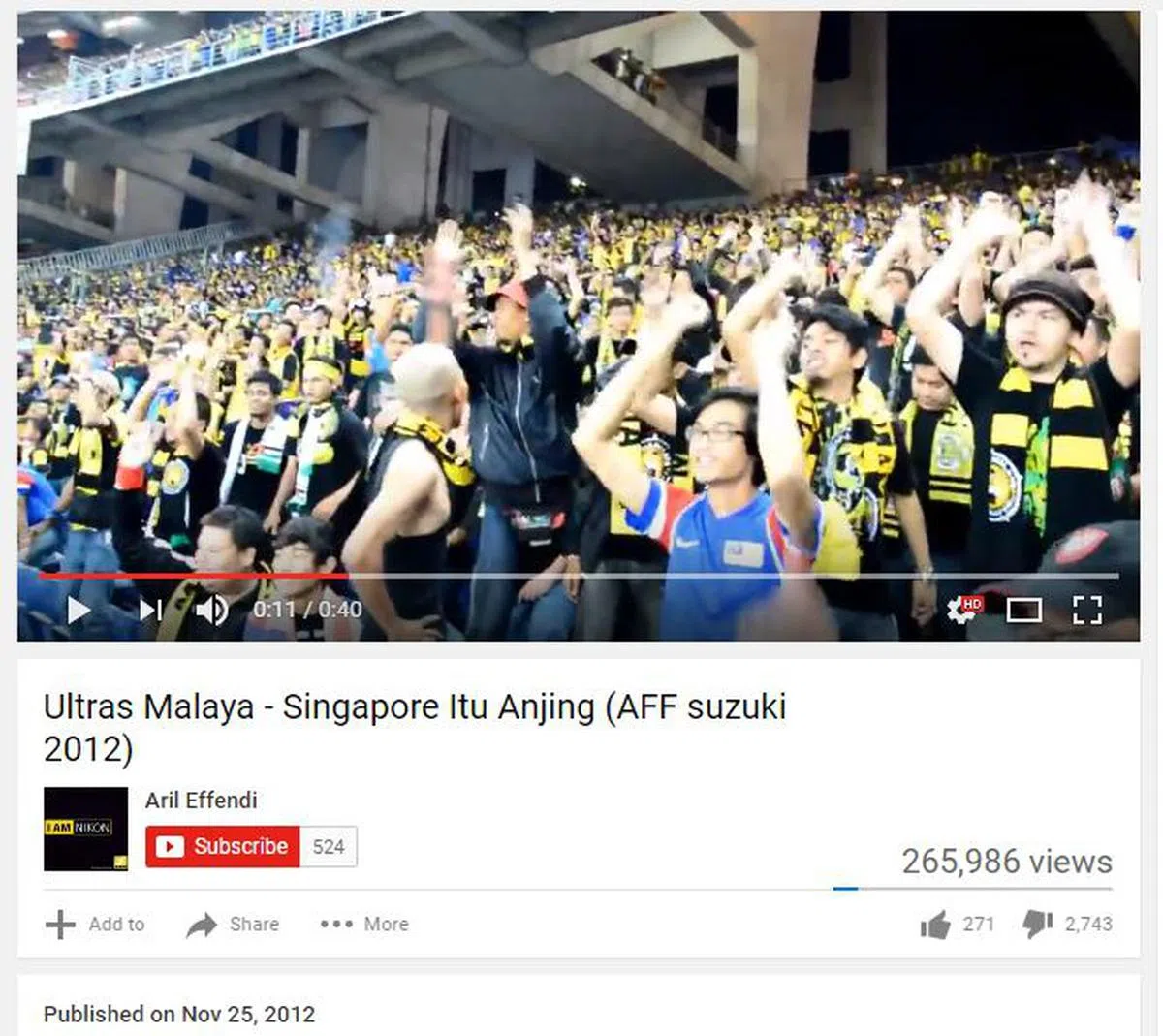  2012年的铃木杯马来西亚对新加坡的赛事视频截图。 
