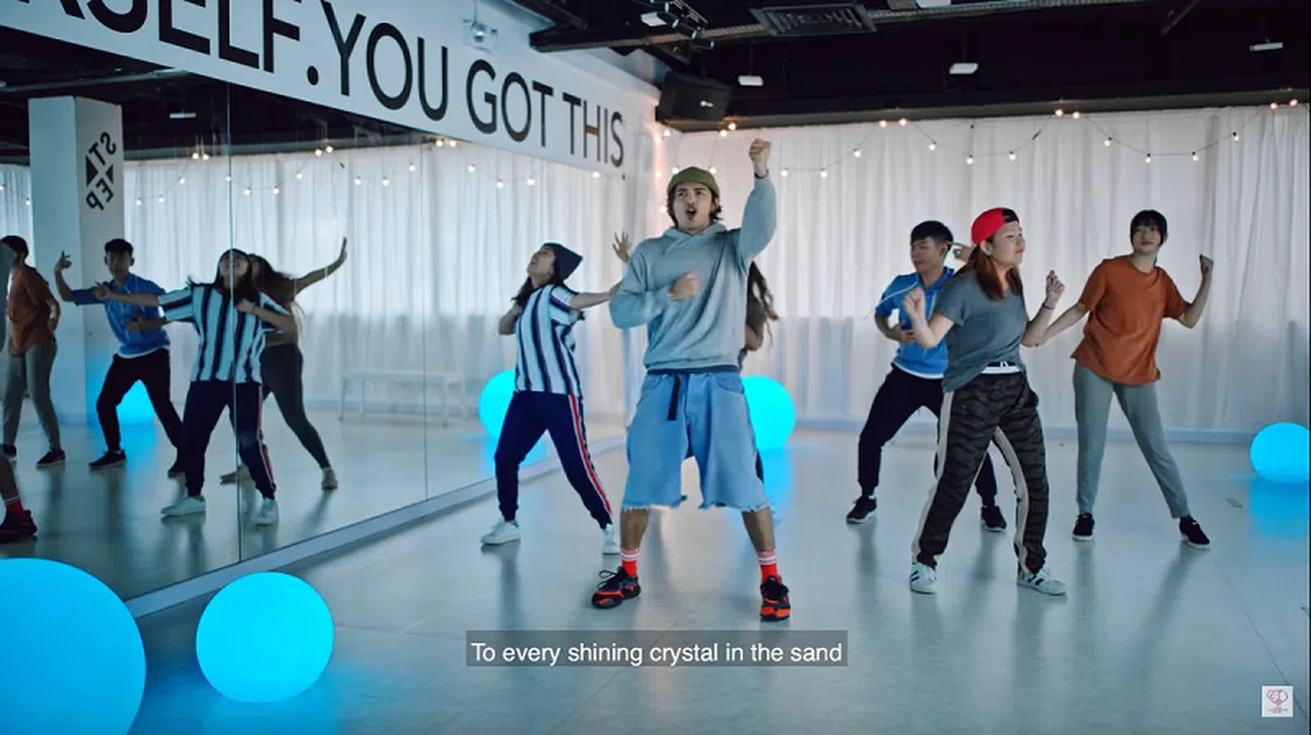  失聪舞团Redeafination。（截自视频） 