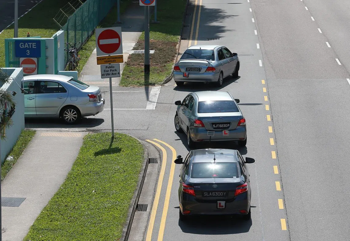 驾驶学员的“抢课”挑战已是老问题。（联合早报）